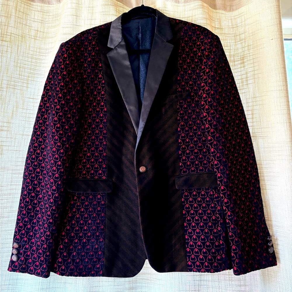 Men’s blazer red on black velvet